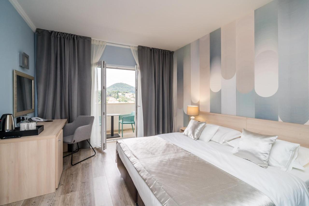 Double Room Balcony Sea View