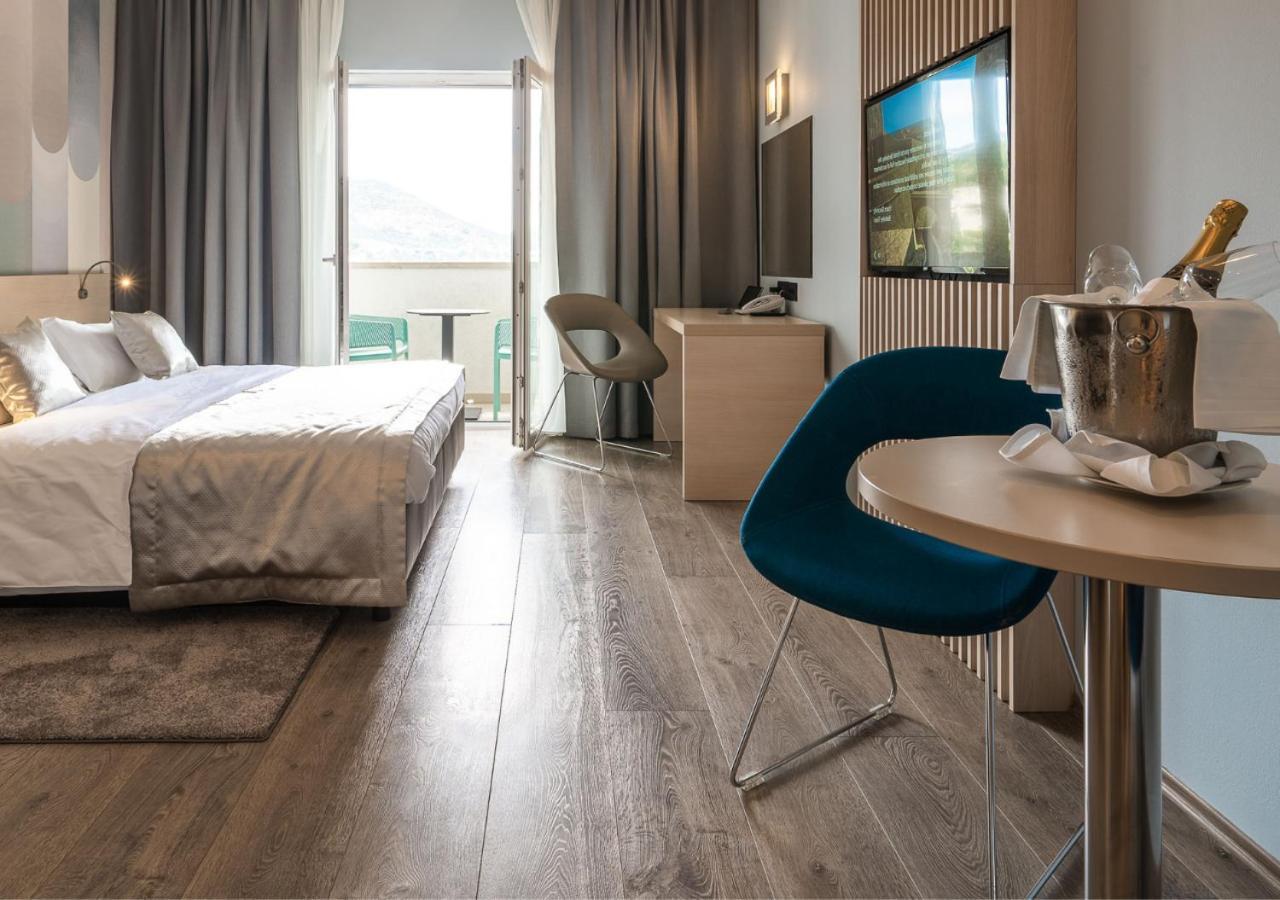 Superior Double Room Balcony Sea View