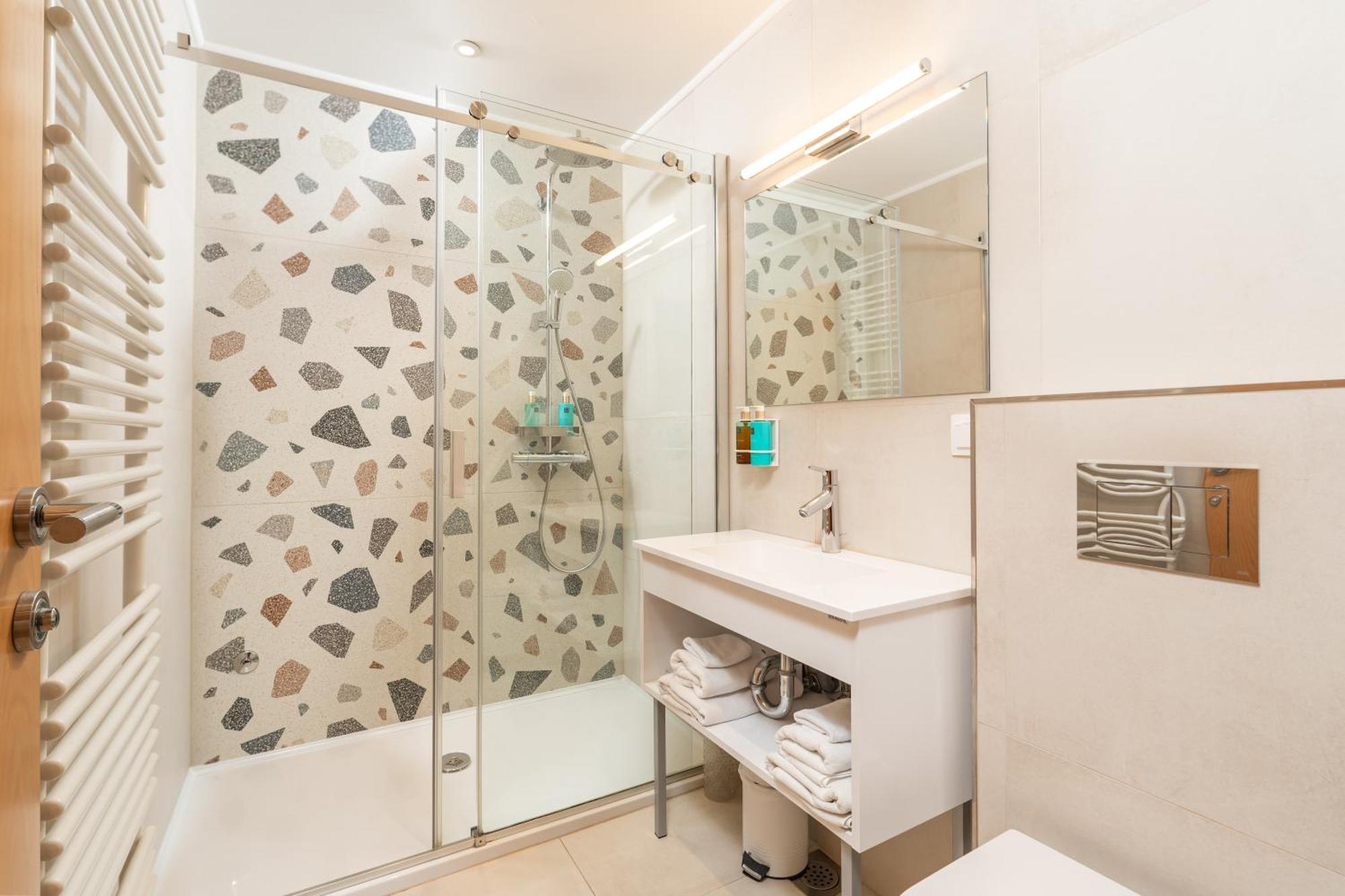 Double or Twin Room Balcony